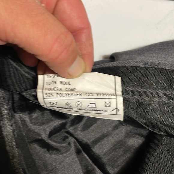 Gray Arte Della Santoria Suit - 50S - Picture 8 of 10